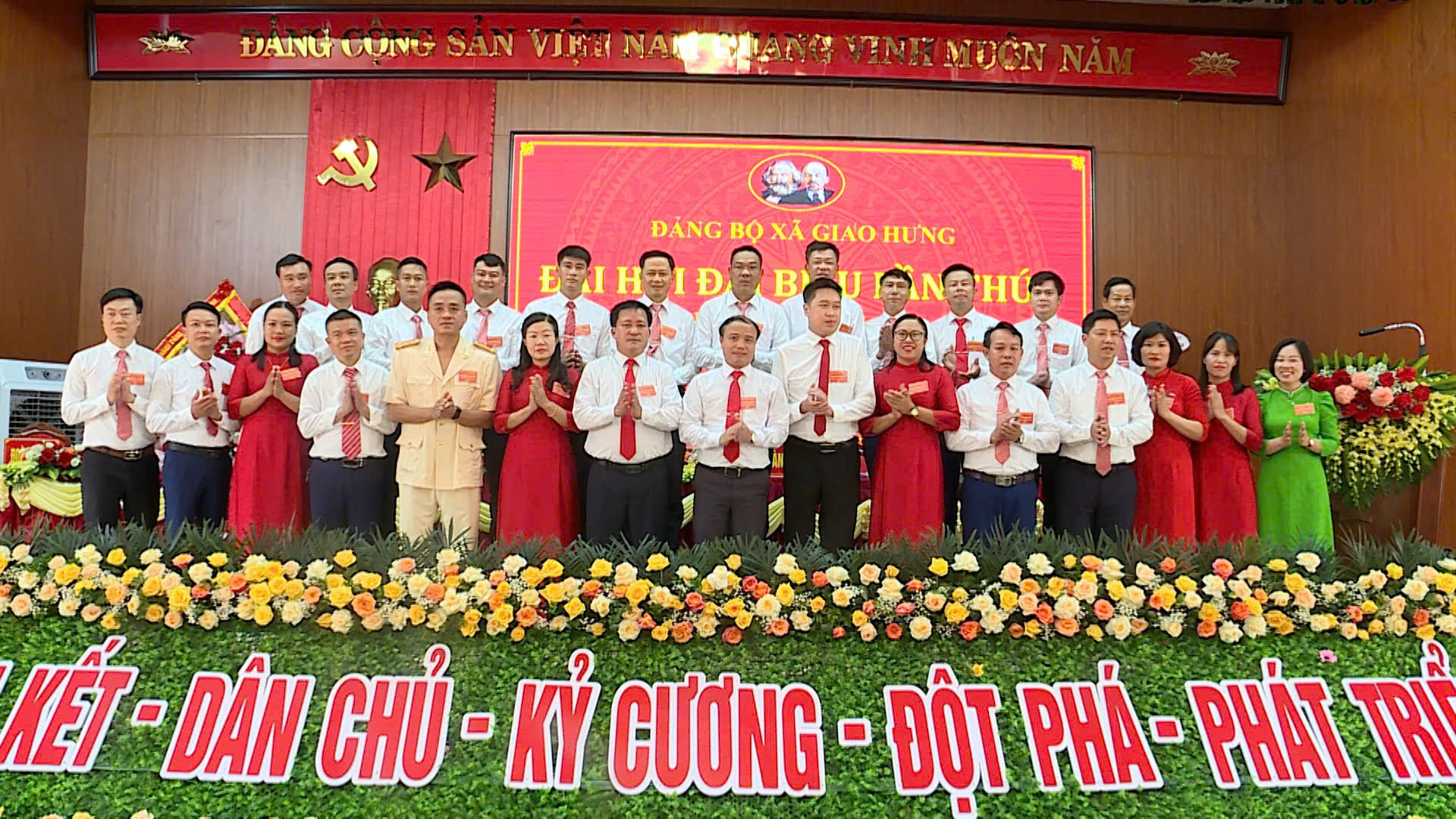 Đảng bộ xã Giao Hưng tổ chức Đại hội đại biểu lần thứ I, nhiệm kỳ 2025-2030 