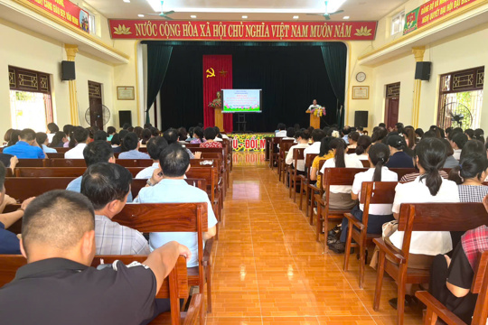 Bồi dưỡng lý luận chính trị hè 2025 cho đội ngũ cán bộ, giáo viên xã Giao Hưng 